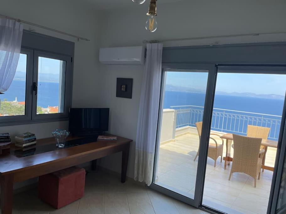 Villa Akoumaros Breeze Githio Exterior foto