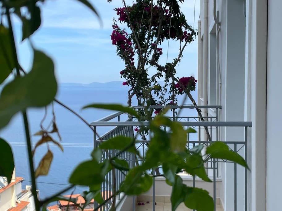 Villa Akoumaros Breeze Githio Exterior foto